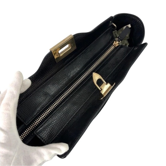 Valentino Garavani Black Studded Women's Bag - Picture 12 of 15